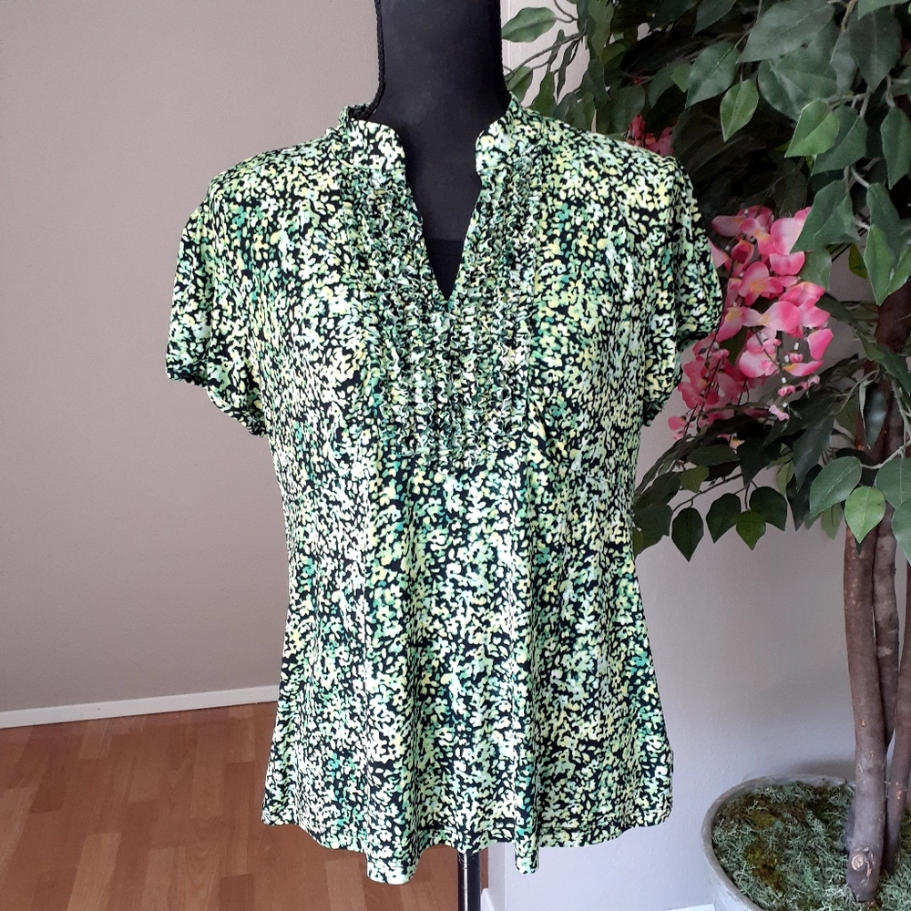 STYLE & COMPANY Green Ruffled V-Neck Top